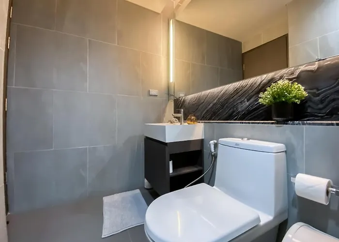 Upscale High-rise 1br - Ultra Fast Wifi - Phrom Phong Bangkok
