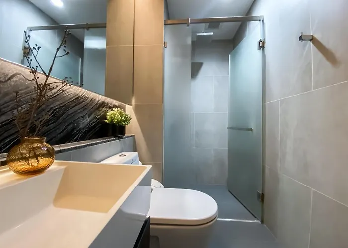 Upscale High-rise 1br - Ultra Fast Wifi - Phrom Phong Apartment