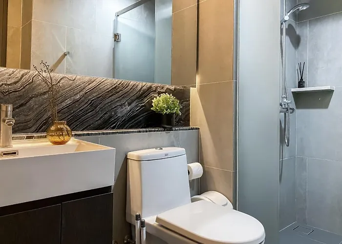 Upscale High-rise 1br - Ultra Fast Wifi - Phrom Phong Apartment