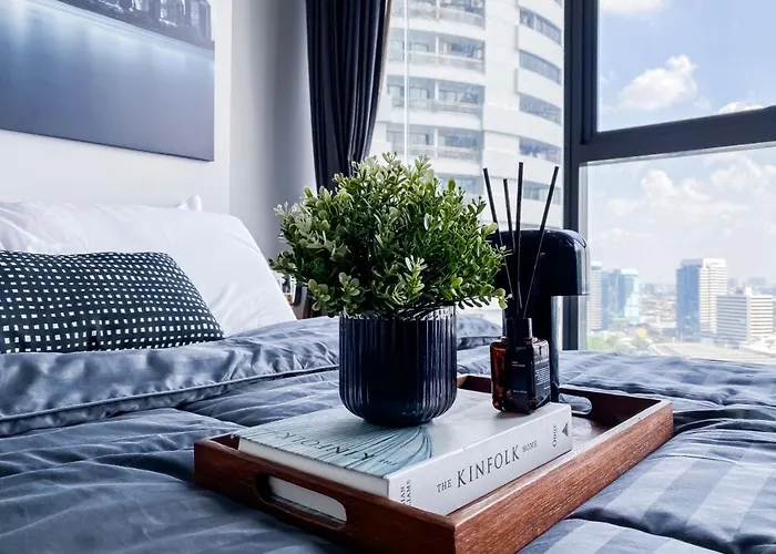 Apartment Upscale High-rise 1br - Ultra Fast Wifi - Phrom Phong Bangkok