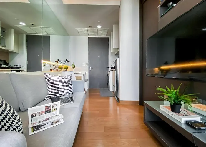 Upscale High-rise 1br - Ultra Fast Wifi - Phrom Phong Bangkok